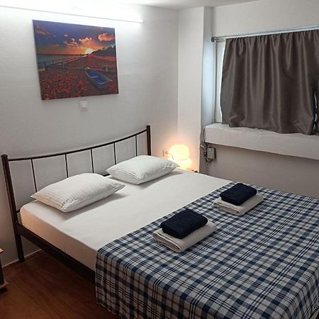 Apartment Dipla Athens Exterior photo